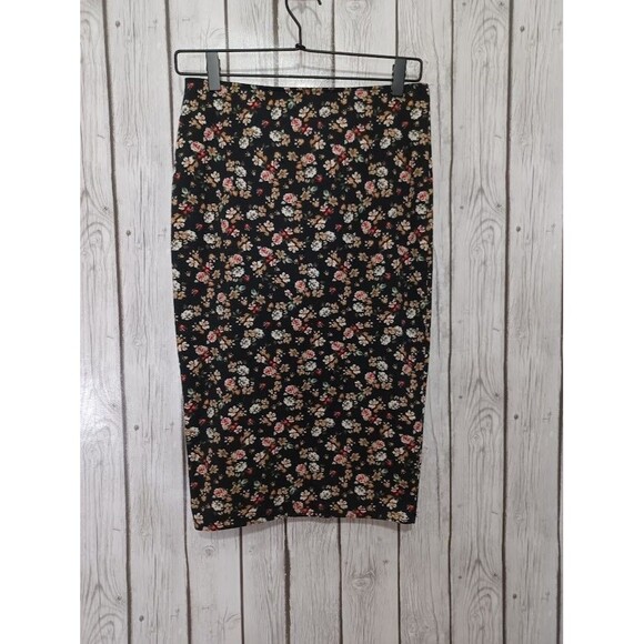 Pull & Bear Midi Pencil Skirt Floral Stretch Pull On Size Mex 30 US 6 EUR L - Picture 4 of 6
